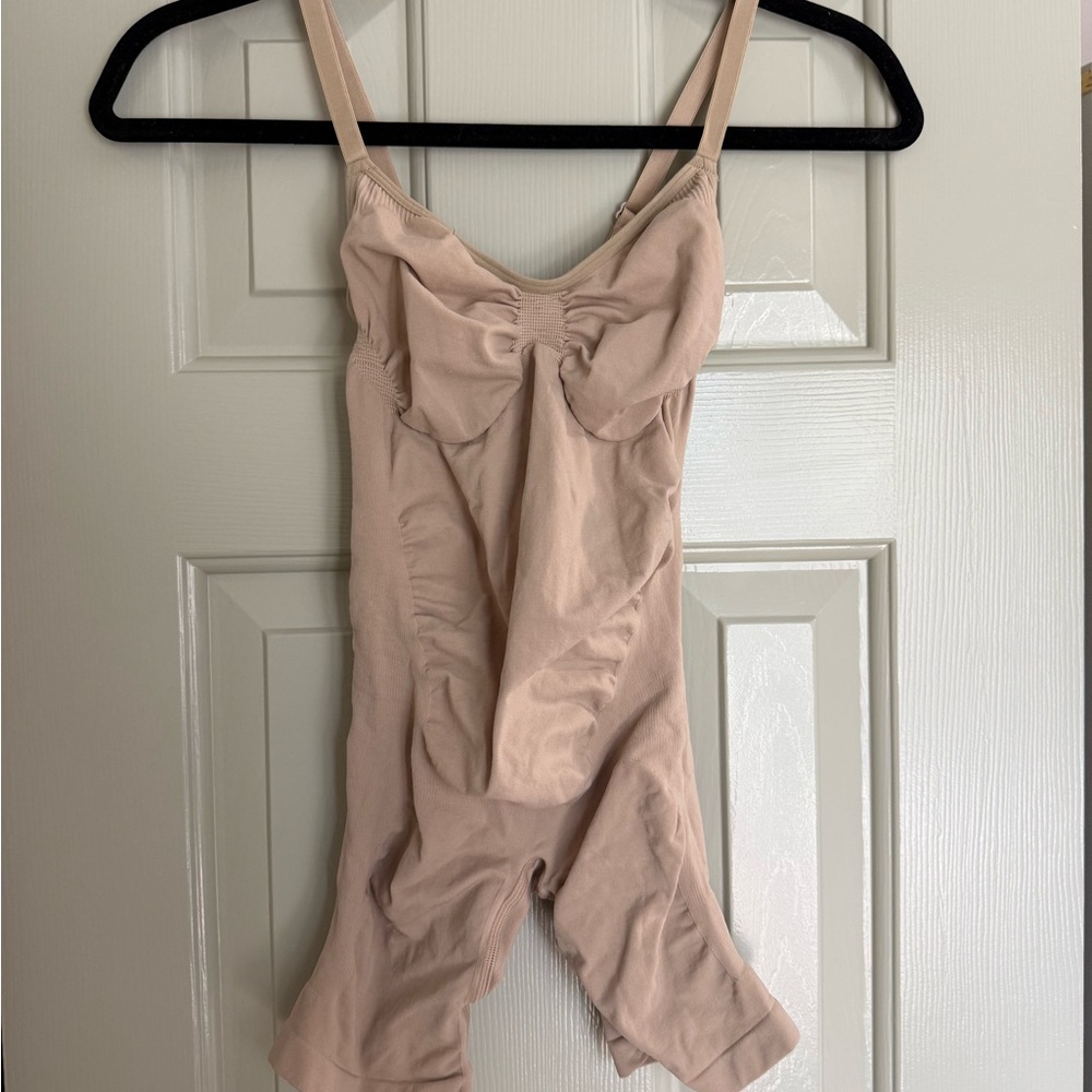 SKIMS Maternity Nude Shapewear Bodysuit